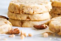 Butter Pecan Cookies with Toasted Pecans