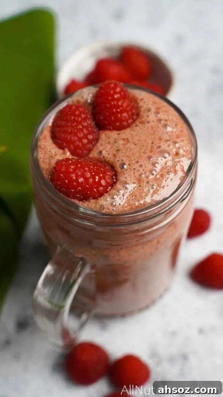 Raspberry Smoothie with Ginger