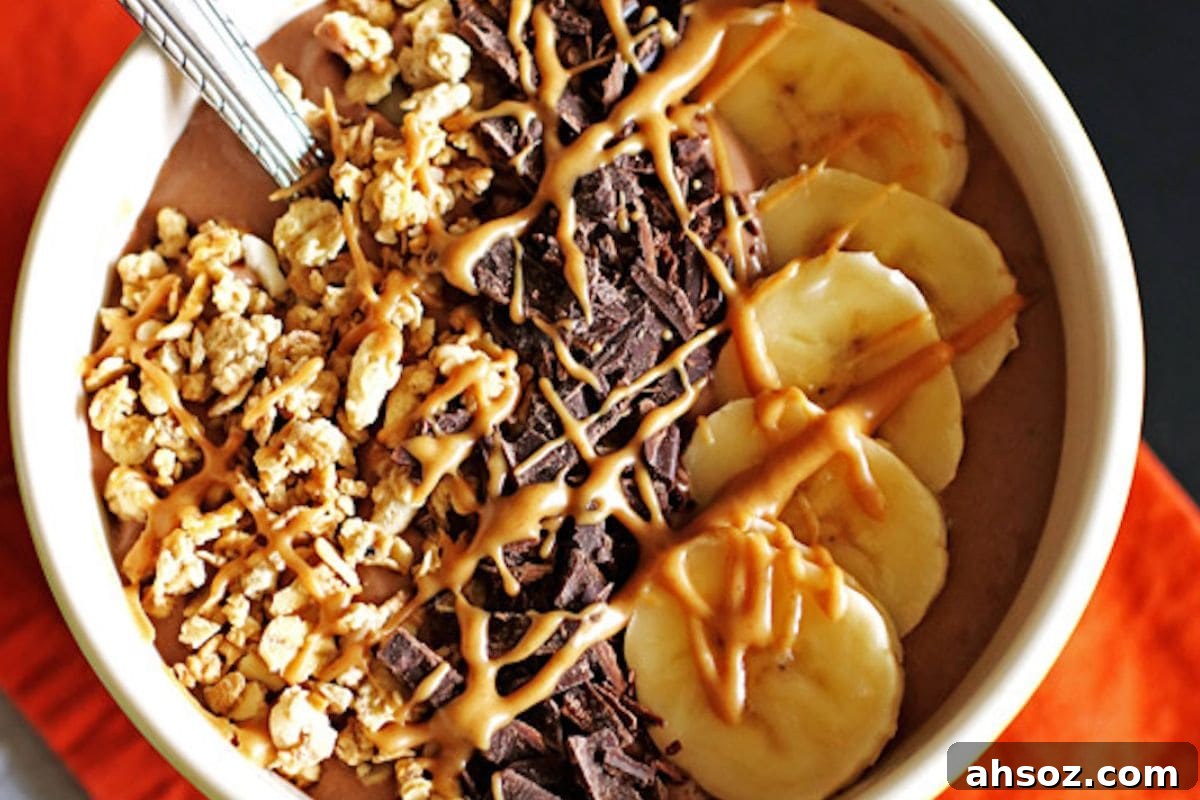 Chocolate peanut butter smoothie bowl with bananas