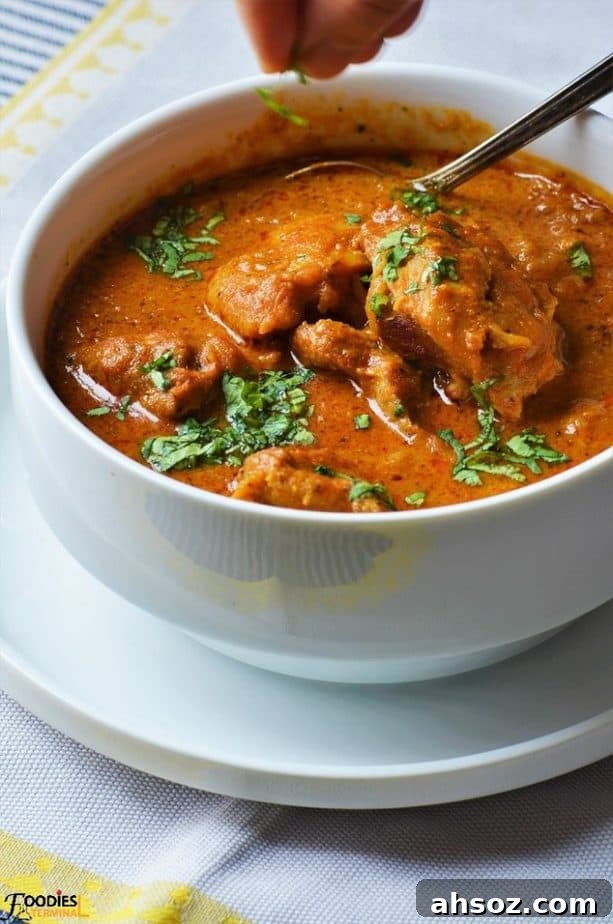 Boneless chicken gravy recipe garnished with cilantro