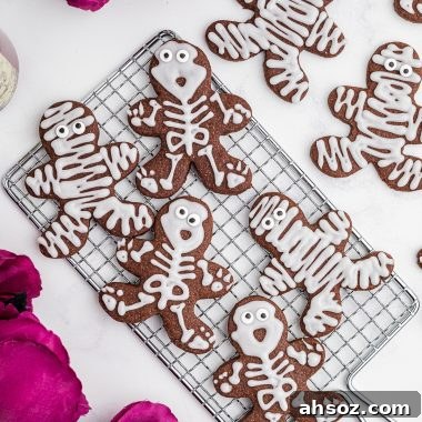Halloween Skeleton Cookies